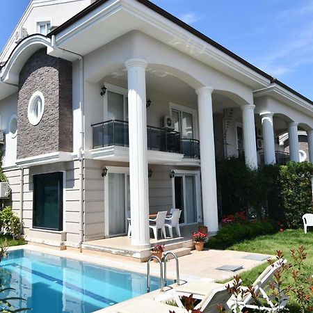 New Age Beach Breeze Luxury Villas Fethiye Exterior photo